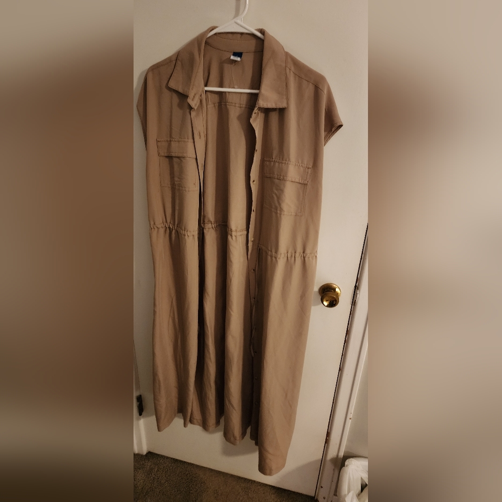Old Navy Tan Casual Dress